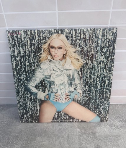 Madonna confessions bilt - confessions,