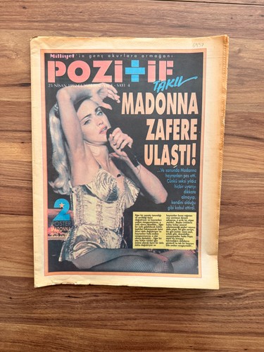 Madonna 1992 pozitif rivista - madonna,